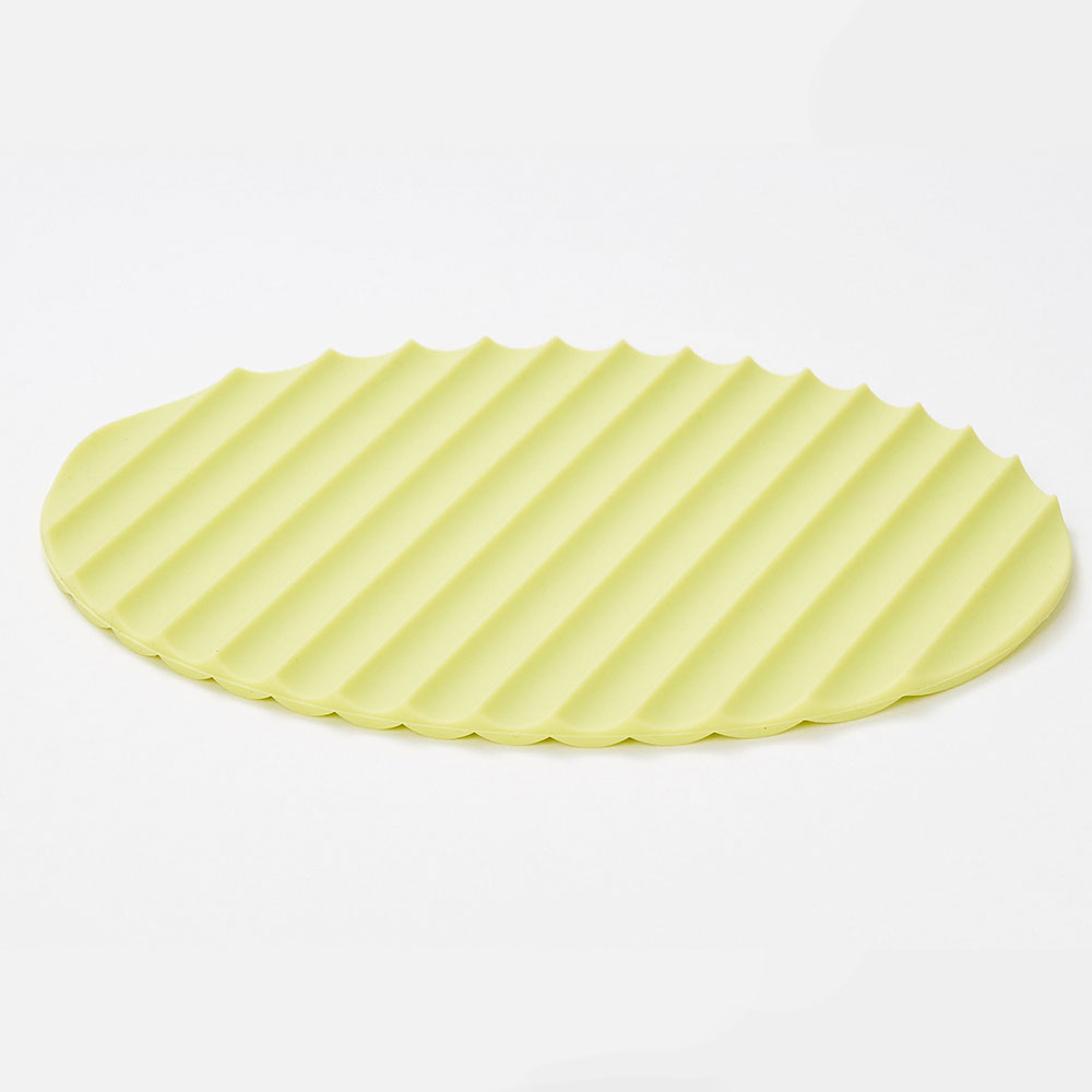 ヨシカワ EAトCO ナミ シリコーンマット イイトコ Nami silicone mat【シリコン 鍋つかみ 皿つかみ 鍋敷き トリベット 耐熱 調理ツール】 グリーン