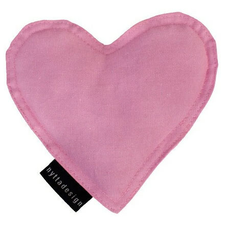 nyttabird ニッタバード ハートピロー ライトnyttadesign ニッタデザイン【果実の種 グレープ チェリー ピロー コンパクト スウェーデン デザイン 北欧】 ライトピンク